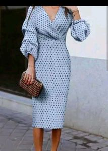 Elegant Blue Polka Dot Midi Dress
