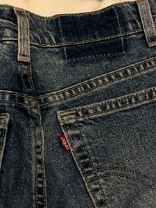 Levi’s Light Wash Baggy Jeans