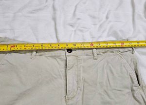 Abercrombie &amp; Fitch Mid-Rise Cuffed Chino