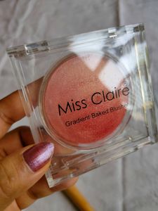 Miss Claire Gradient Baked Highlighter