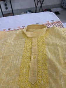 Men's Yellow Embroidered Kurta