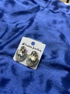 Assorted 4 Earrings Set