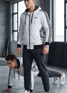 🇺🇸 Adidas imported 2 in 1 Windbreaker Jacket