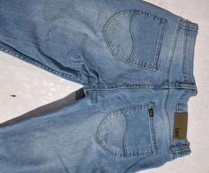 Trendy Men's Lee Jeans