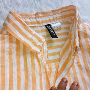 Price Drop!!H&amp;M Summer Shirt (Women)🎀