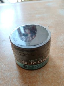 Ustraa Night Cream