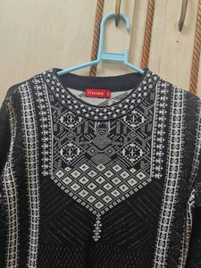 Stylish Black &amp; White Kurta