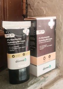The Derma Co. 2% Niacinamide BB Cream + surprise g