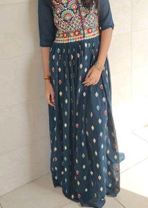 Beautiful Embroidered Kurta Set