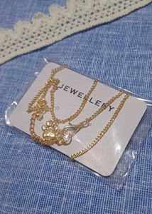 🆕️ Cute Paw Charm Necklace 🐾