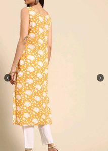 Yellow and white pure cotton Floral printed Kurta