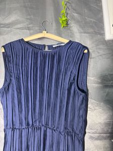 Elegant Navy Pleated Dress