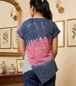 Multicolour pink stylish top for women