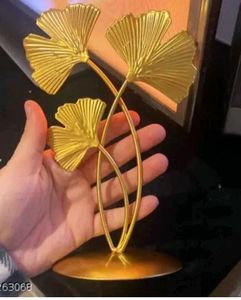 Elegant Gold Leaf Decor Set