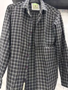 Men's Plaid Button-Up Shirt