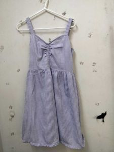 Gingham Print Sweetheart Neckline Dress