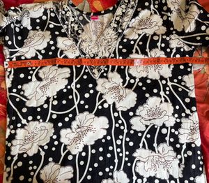 Black &amp; White Floral Kurta Set 🤍