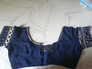 GentlyUsed Elegant Blue&amp;Gold ZariWork Saree-WithBl