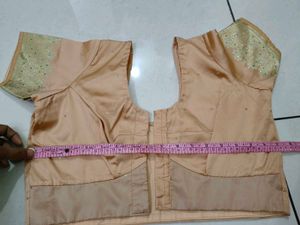 Elegant Peach Saree with Blouse