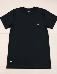 H&M Black Basic T-Shirt