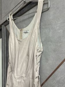 Chic Beige Sleeveless Jumpsuit
