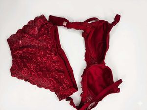 Lace Bra &amp; Panty Set - Red &amp; Green