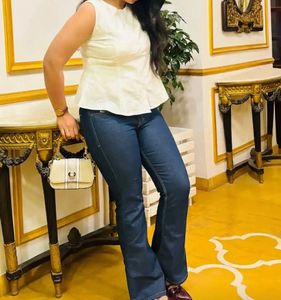 Women's Sleeveless Button-Up Top