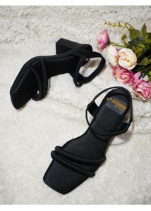 Chic Black Block Heel Sandals