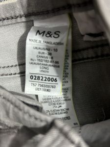 Gray Distressed High-Waisted Jeans