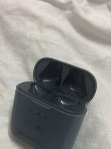 Boat Wireless Earbuds with Charging Case