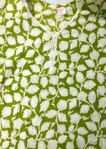 Short Green Floral Embroidered Kurta