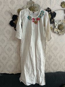 White Embroidered Kurta