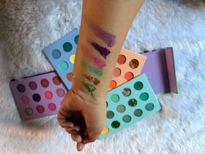 Vibrant Eyeshadow Palette