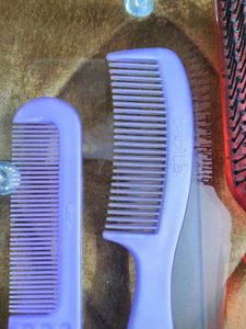 Brush &amp; Comb set