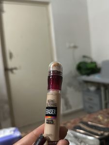 Instant Age Rrwind Eraser Multi Use Concealer
