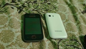 Samsung Mobile And body