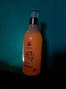 Vitamin C Body Wash