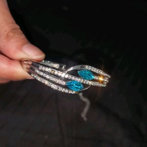 Silver Rhinestone Blue Turquoise Gemstone Bracelet