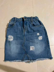Stylish Ripped Denim Skirt