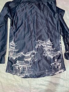 Stylish Men's Button-Up Shirt