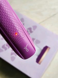 BRAND NEW Caresmith Bloom Bikini Trimmer for Women