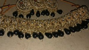 Elegant Black &amp; Gold Choker Set