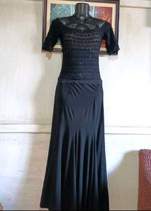Elegant Black Maxi Dress