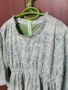 Western top with clinched waist