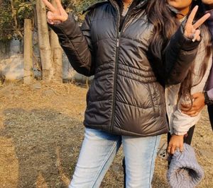 Puffer Jacket - Warm &amp; Stylish