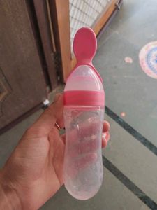 Baby Food Squeeze Spoon Bottle