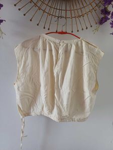 Cream Sleeveless crop Top