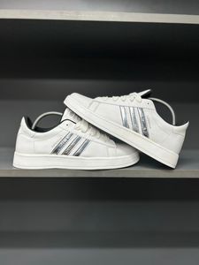 Puma superstar silver