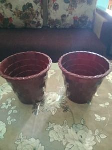 New  Pair of Plastic Flower Pots( 8 inch)No Coins