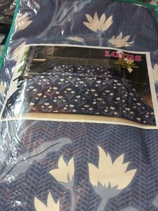 Lotus Double Bedsheet with Pillow Covers